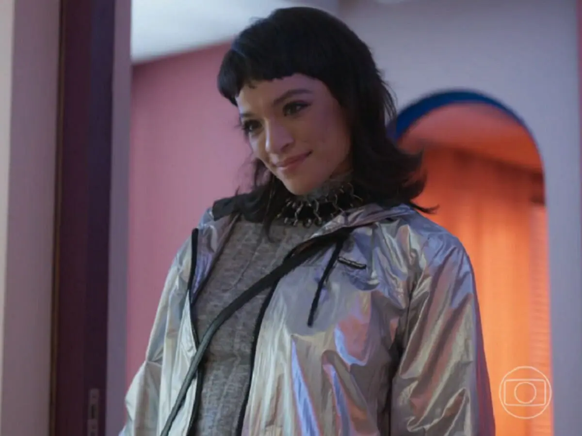 Leona (Ingrid Gaigher) em Quanto Mais Vida, Melhor!