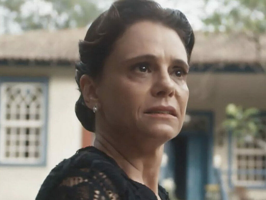Violeta (Malu Galli) em Além da Ilusão (Reprodução Globo)