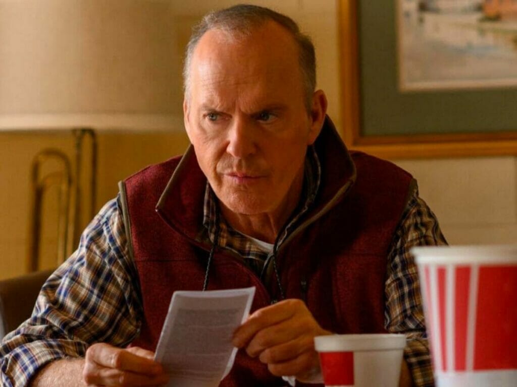 O ator Michael Keaton na minissérie Dopesick