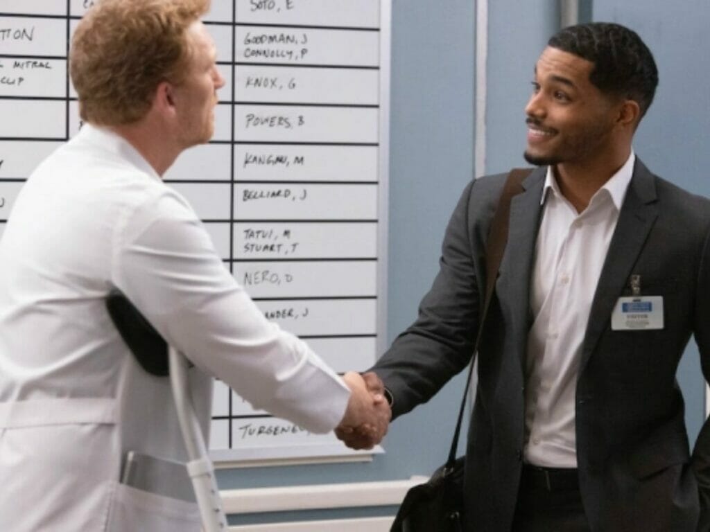 Kevin McKidd (à esq.) com Rome Flynn em Grey's Anatomy