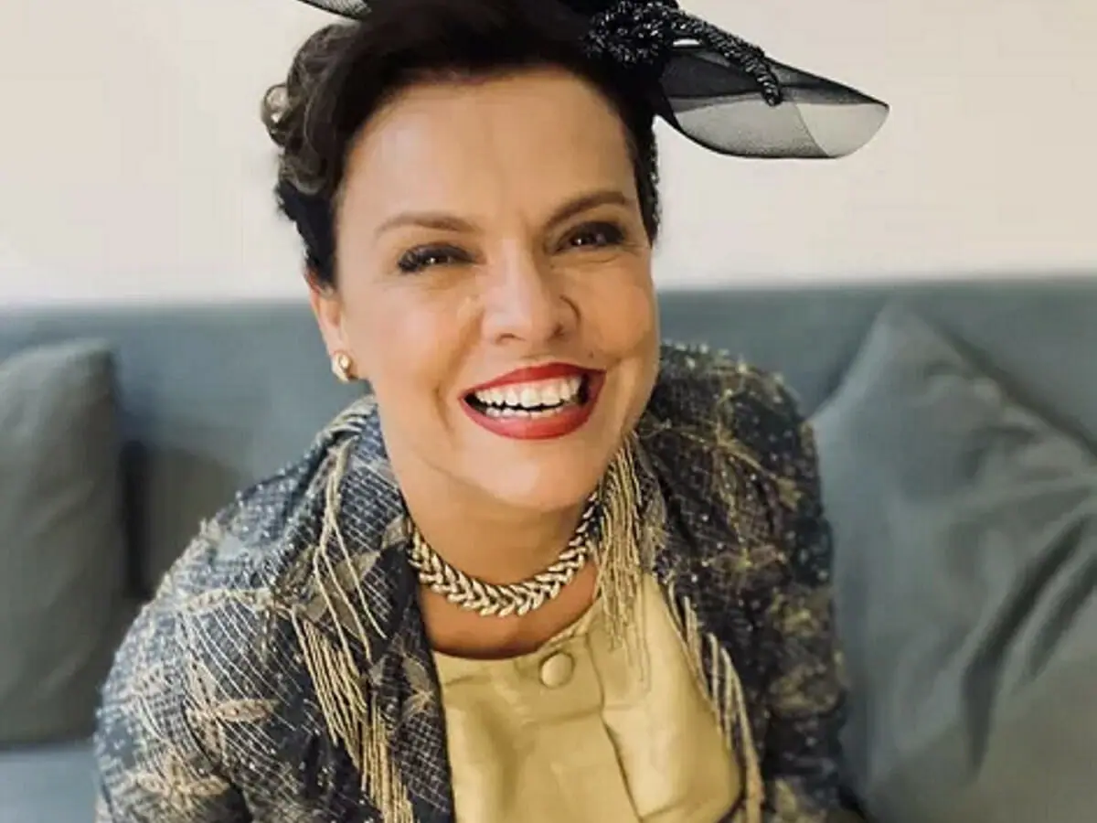 Marcela Muniz em Além da Ilusão