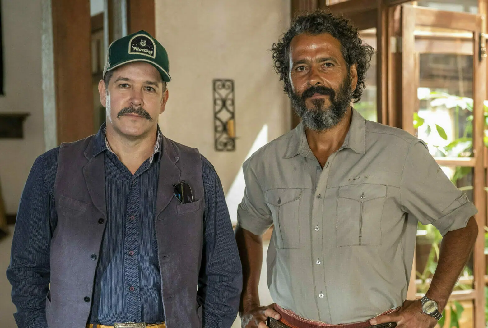 Tenório (Murilo Benício) e José Leôncio (Marcos Palmeira) de Pantanal