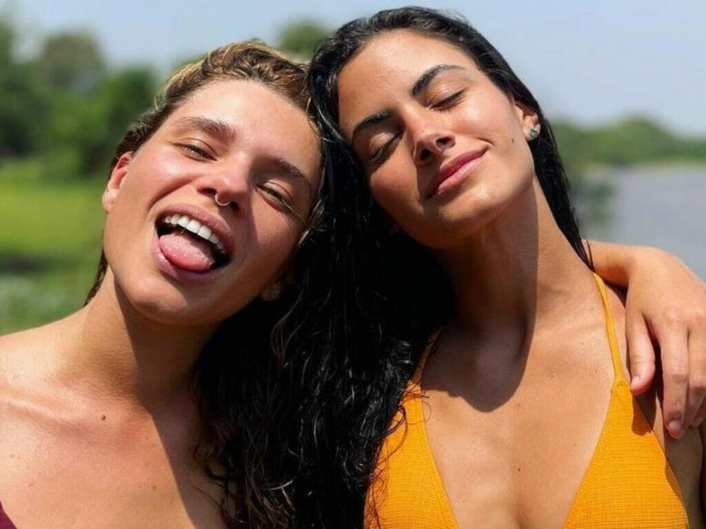 Bruna Linzmeyer e Letícia Salles