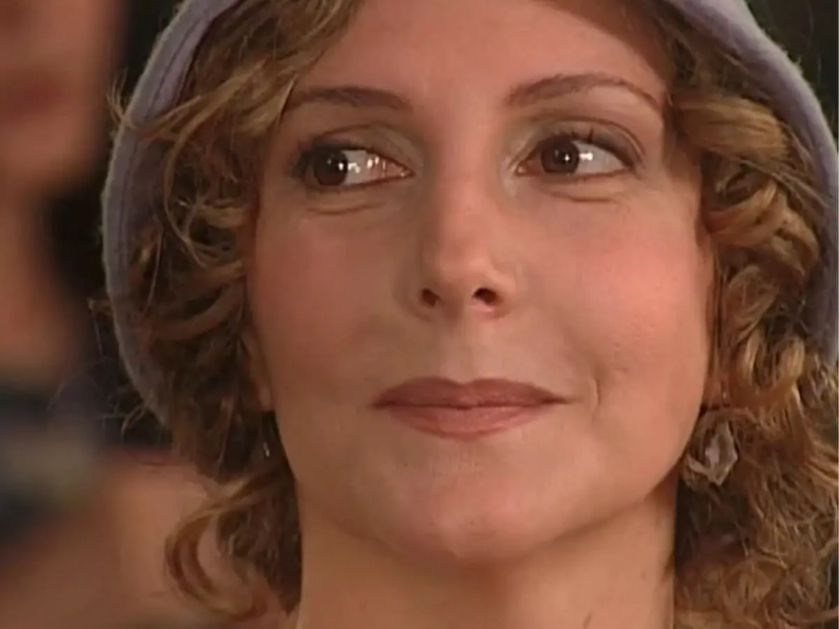 Dinorá (Maria Padilha) na novela O Cravo e a Rosa