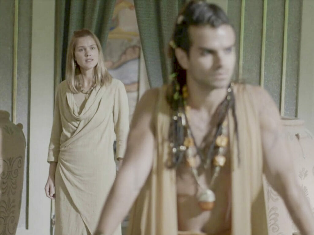 Lavínia (Pâmela Tomé) e Malquias/Luciér (Daniel Blanco) em Reis
