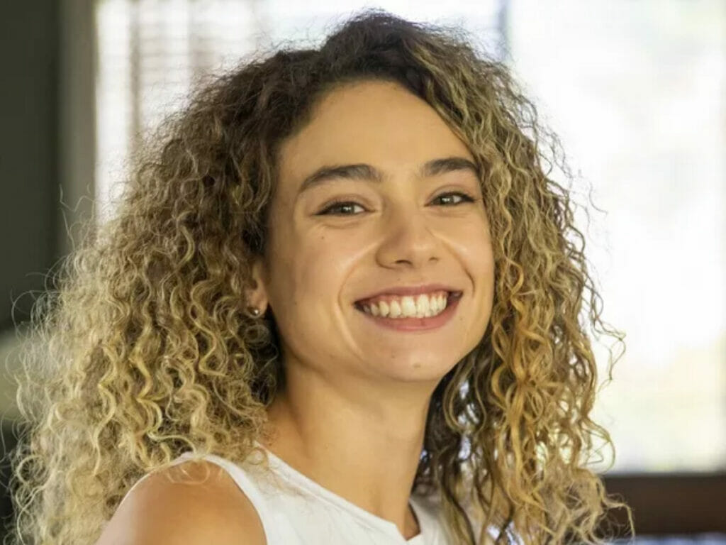 Nayara (Victoria Rossetti) em Pantanal (1)