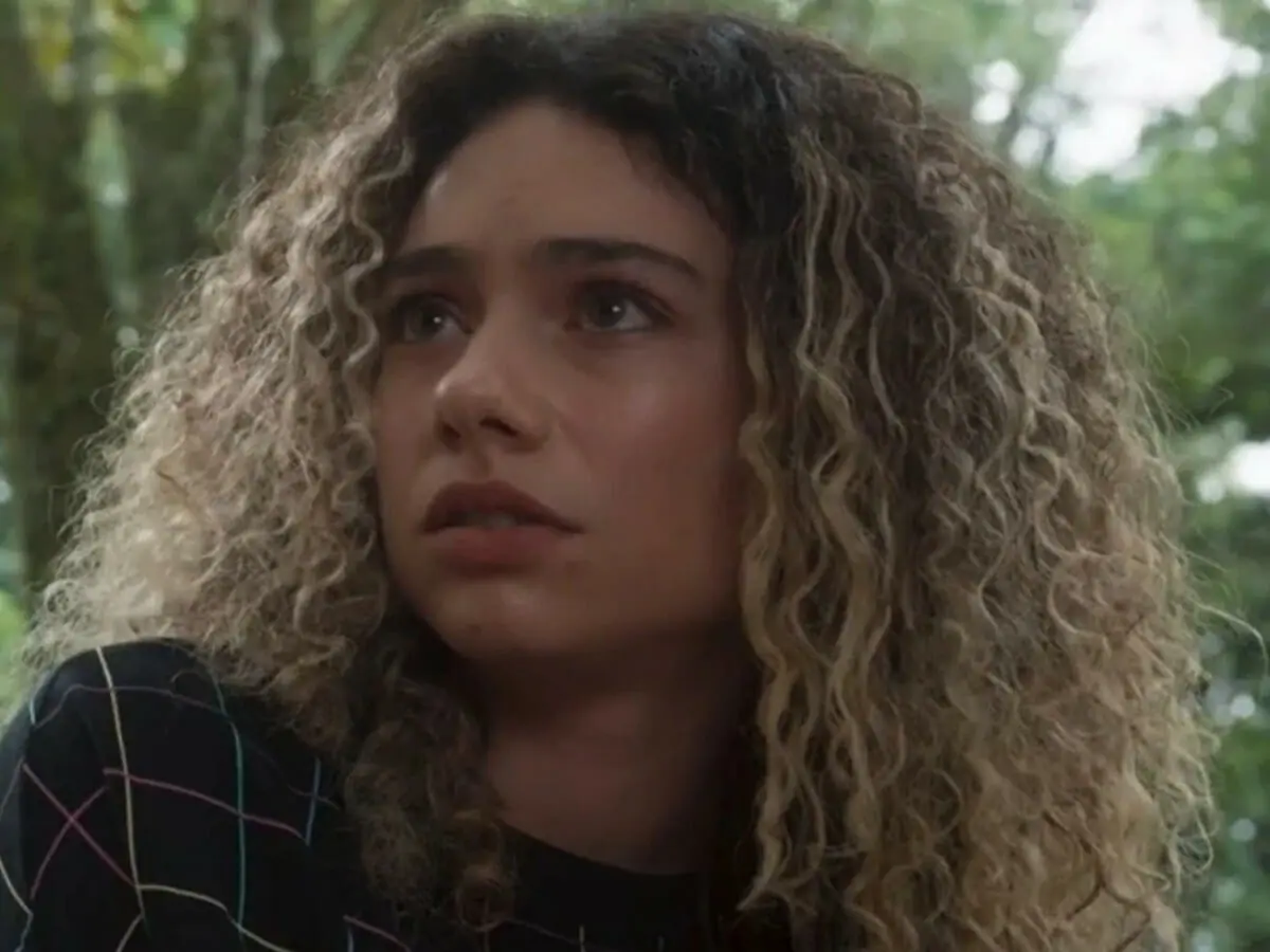 Nayara (Victoria Rossetti) em Pantanal