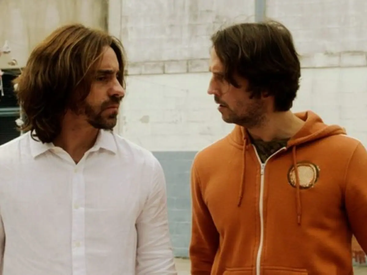 Roni (Felipe Abib) e Neném (Vladimir Brichta) de Quanto Mais Vida, Melhor!