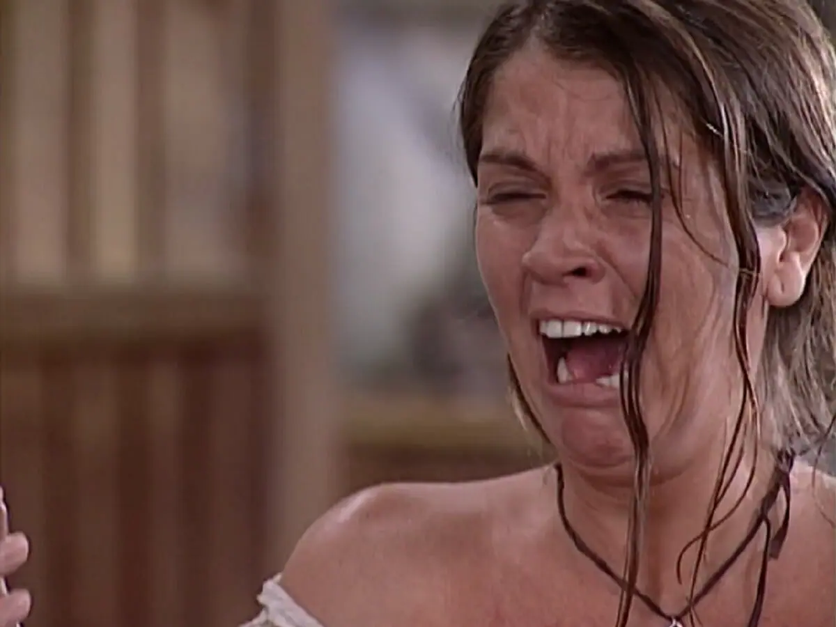 Joana (Tássia Camargo) em O Cravo e a Rosa