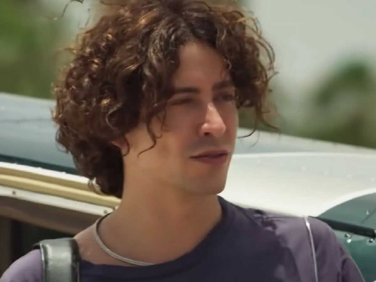 Jove (Jesuíta Barbosa) em Pantanal