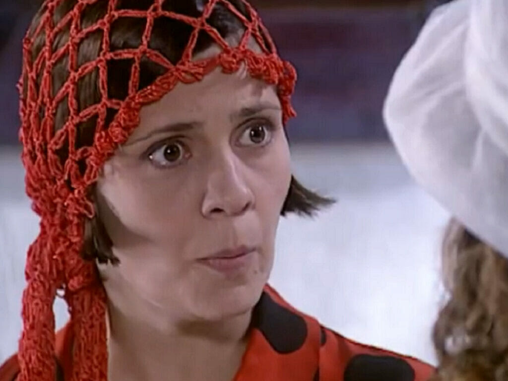 Catarina (Adriana Esteves) em O Cravo e a Rosa
