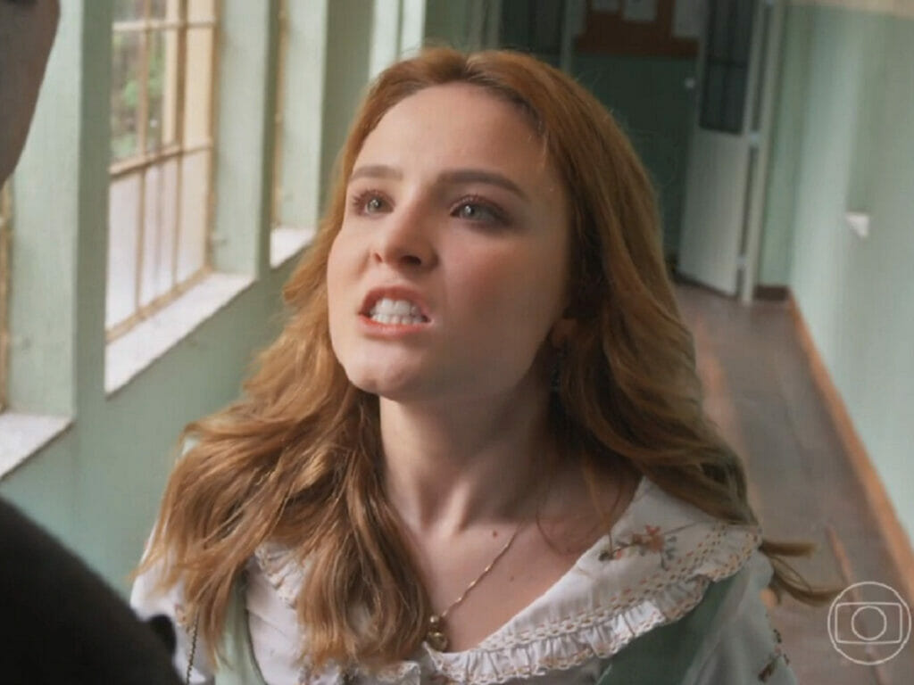 Isadora (Larissa Manoela) em Al&eacute;m da Ilus&atilde;o