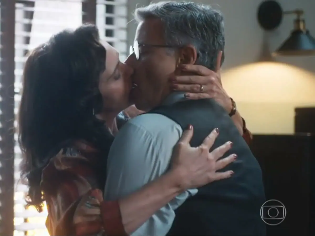 Violeta (Malu Galli) e Eugênio (Marcello Novaes) de Além da Ilusão