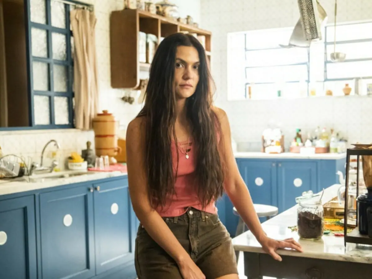 Zefa (Paula Barbosa) em Pantanal