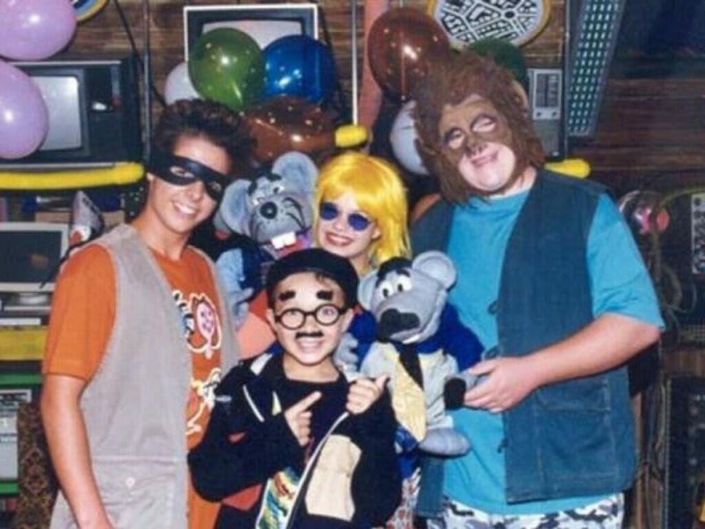 Elenco do Disney Club