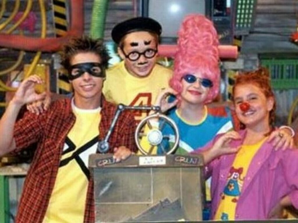 Elenco do Disney Club