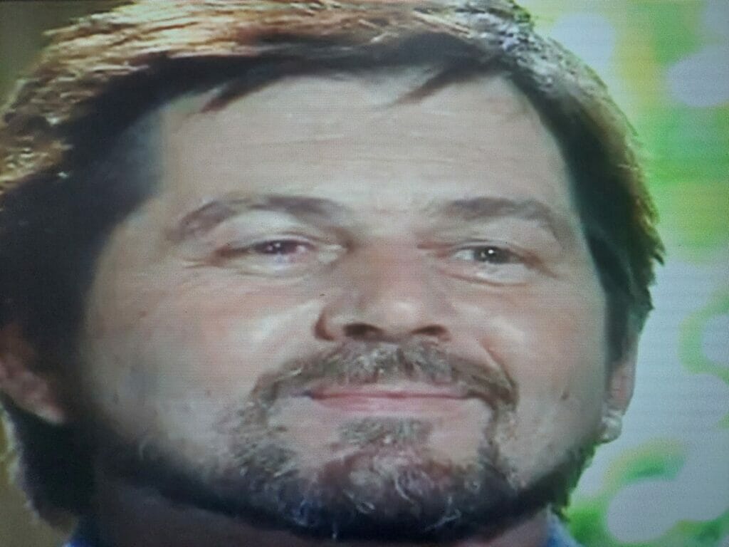 Ezequiel (Celso Frateschi), em O Beijo do Vampiro