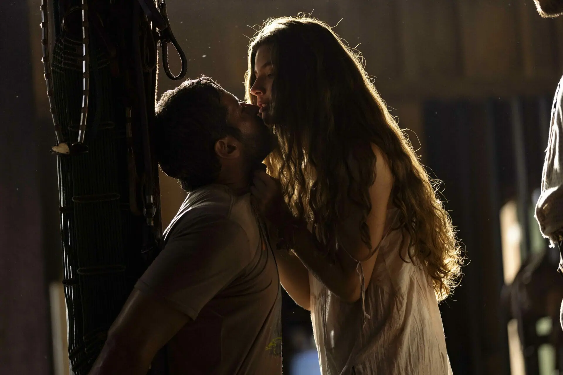 Levi (Leandro Lima) e Juma (Alanis Guillen) de Pantanal