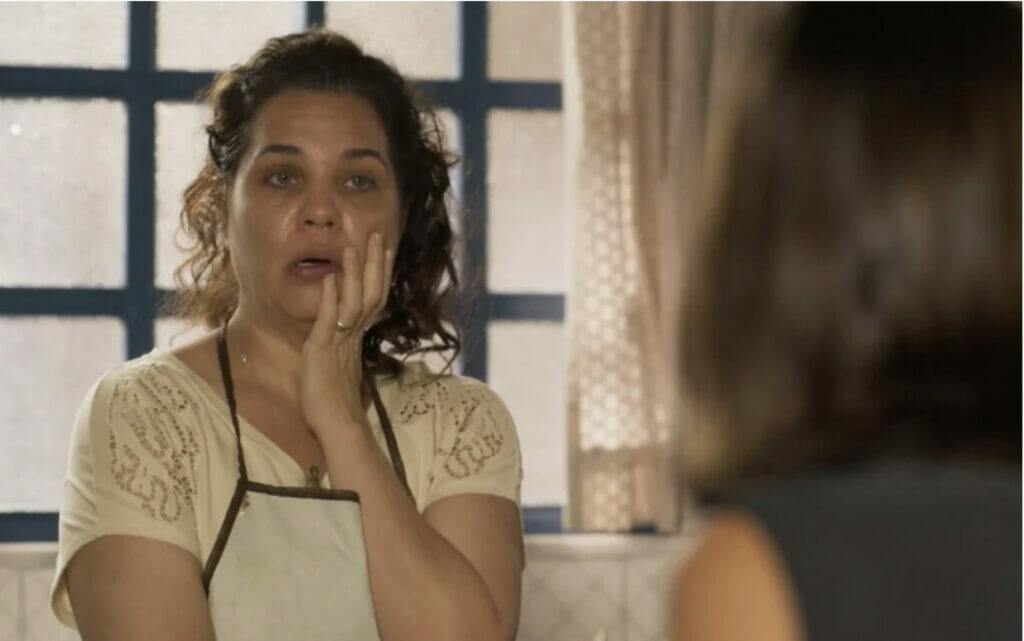 Maria Bruaca (Isabel Teixeira) em Pantanal