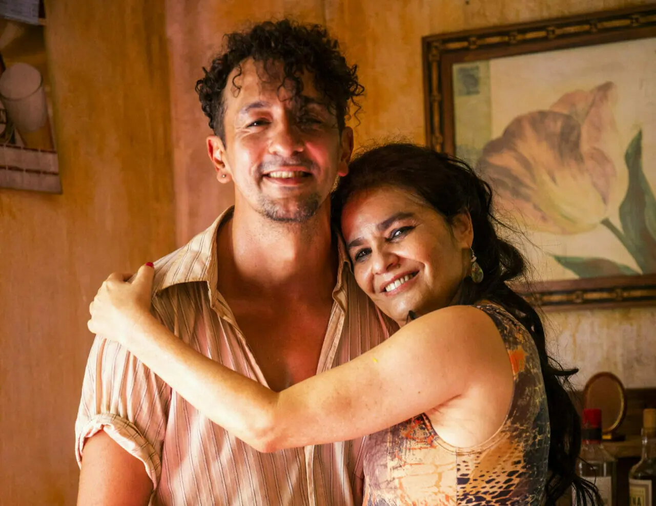 Jacutinga (Glaucia Rodrigues) e José Lucas (Irandhir Santos) de Pantanal
