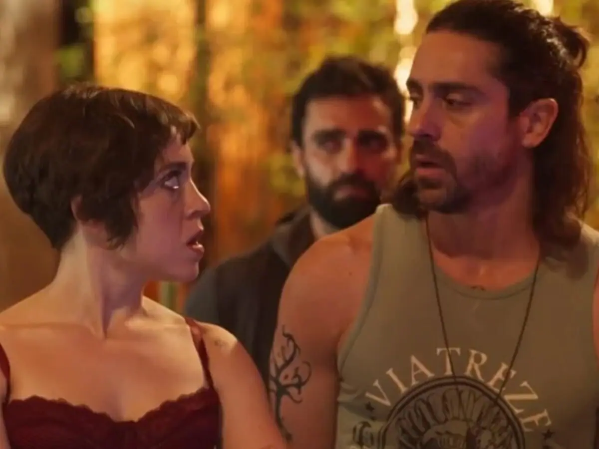 Cora (Valentina Bandeira) e Roni (Felipe Abib) de Quanto Mais Vida, Melhor!