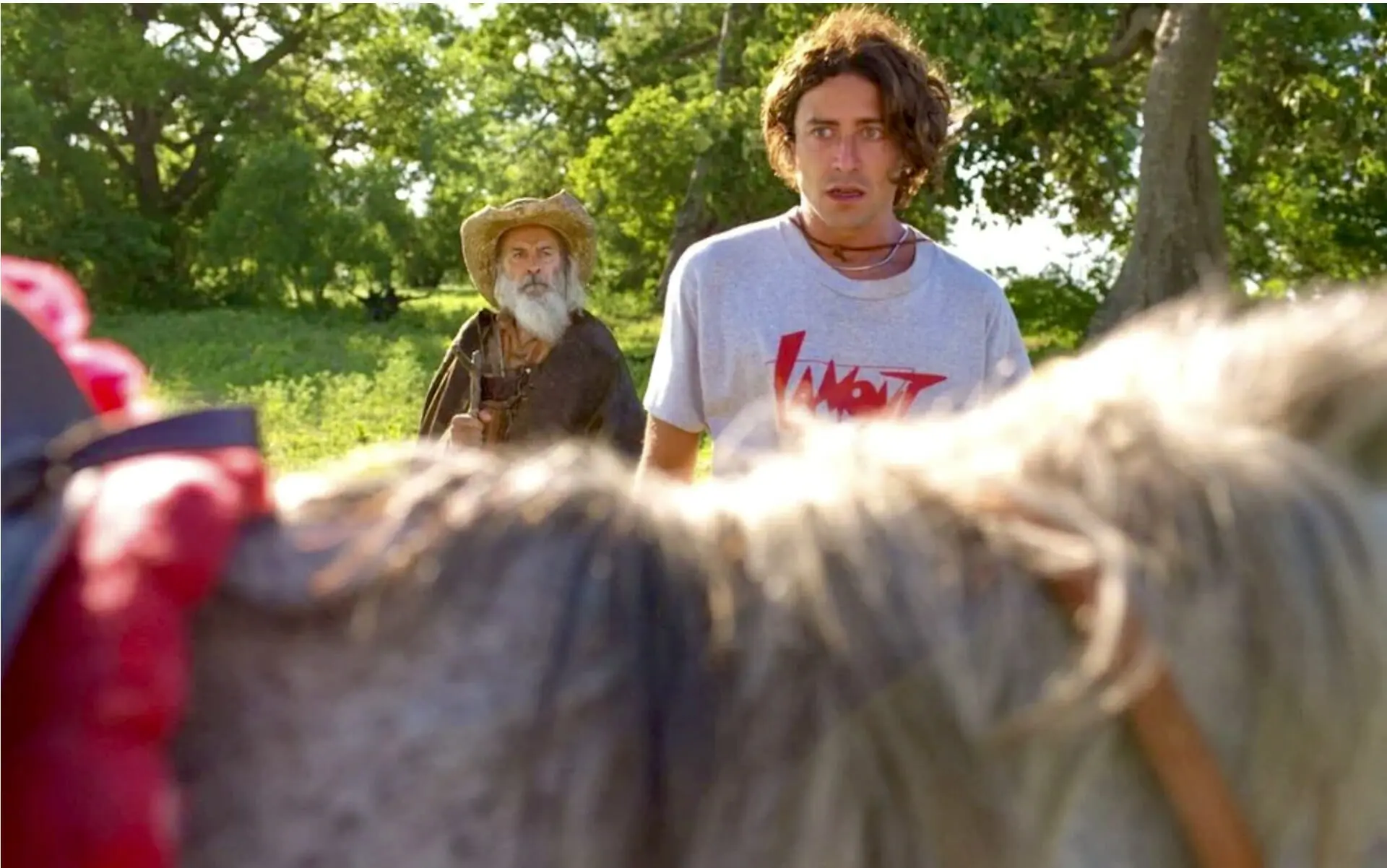 Velho do Rio (Osmar Prado) e Jove (Jesuíta Barbosa) de Pantanal