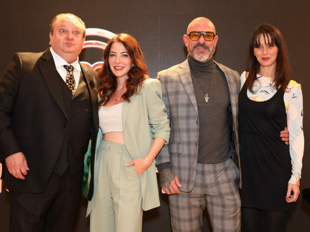 Erick Jacquin, Ana Paula Padrão, Henrique Fogaça e Helena Rizzo comandam o Masterchef Brasil