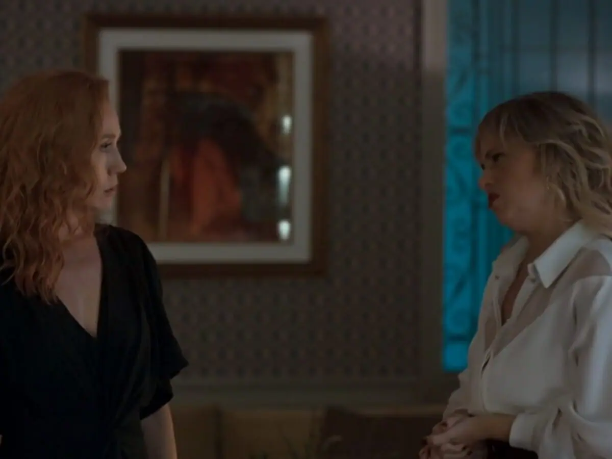 Irma (Camila Morgado) e Madeleine (Karine Teles) de Pantanal