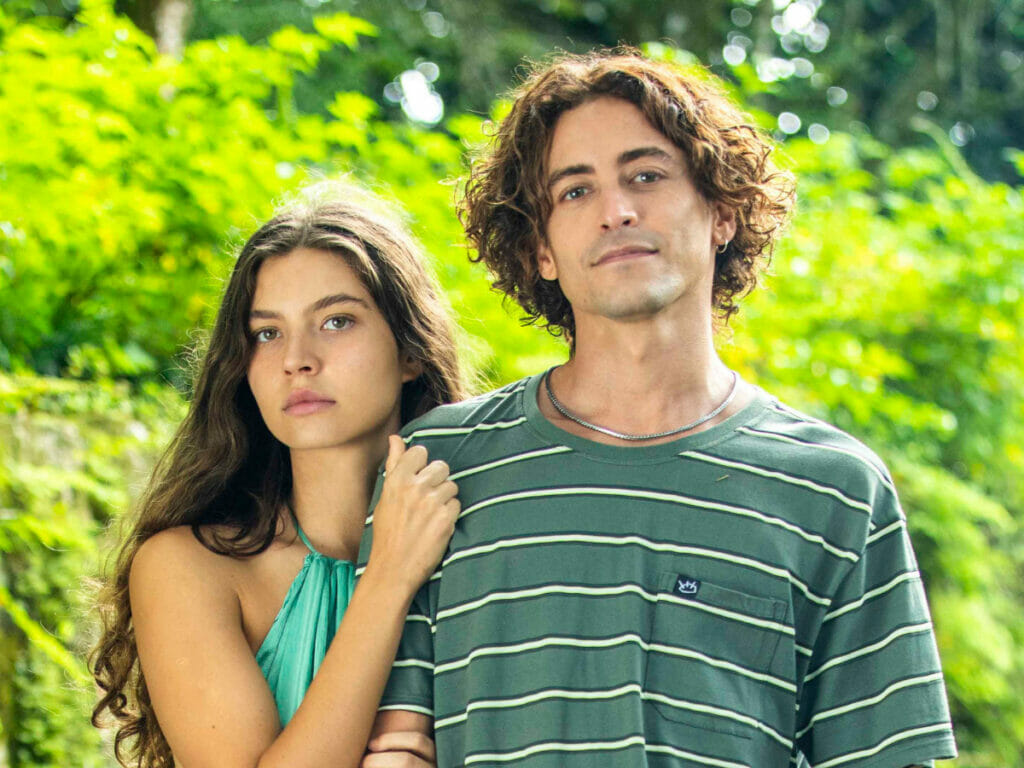 Juma (Alanis Guillen) e Jove (Jesuíta Barbosa) em Pantanal