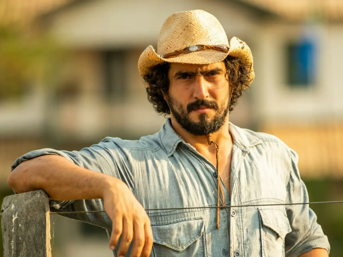 Renato Góes será o vilão da novela Mar do Sertão