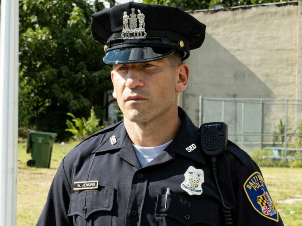 Jon Bernthal na minissérie A Cidade É Nossa
