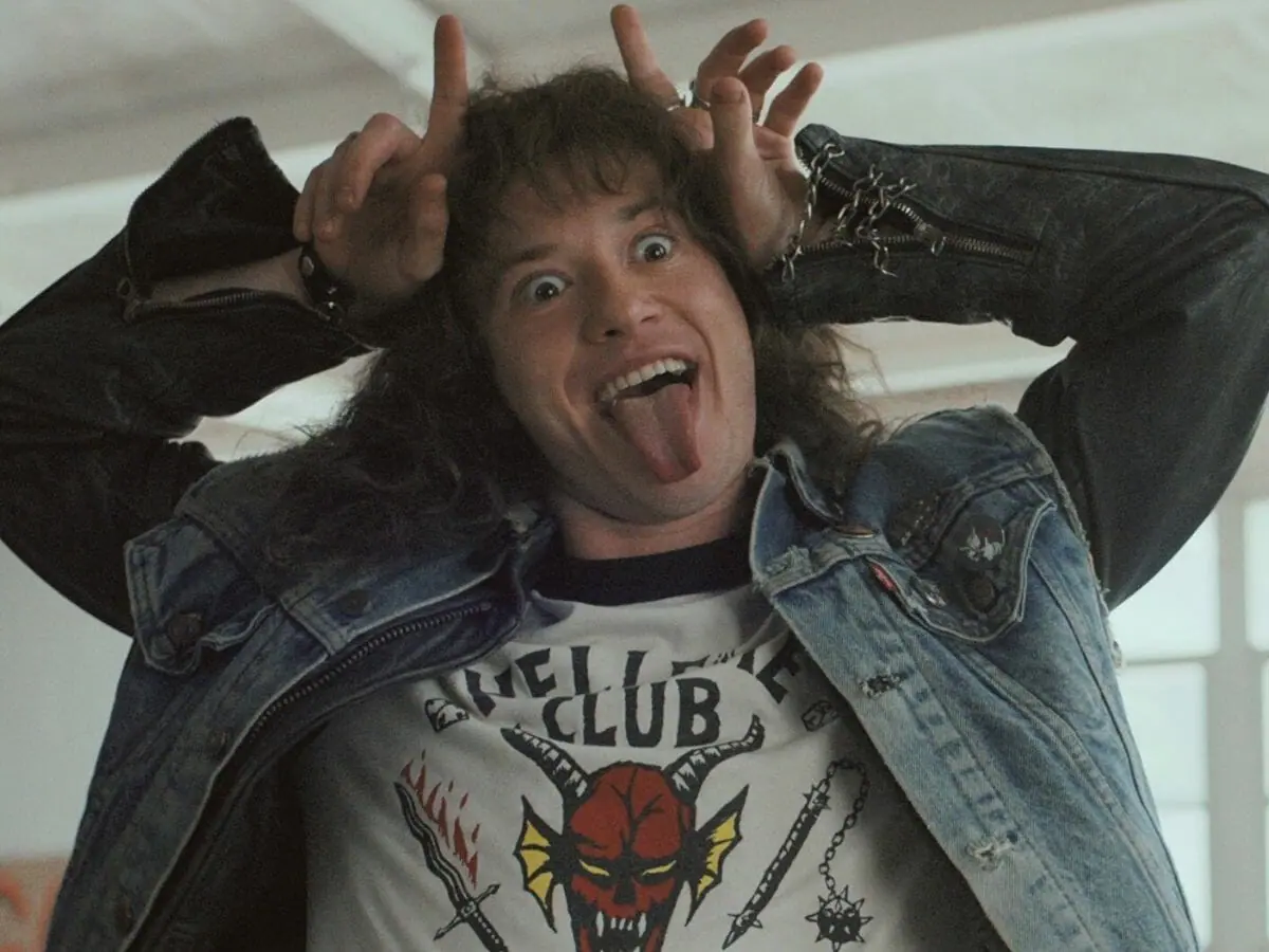 O ator Joseph Quinn na 4ª temporada de Stranger Things