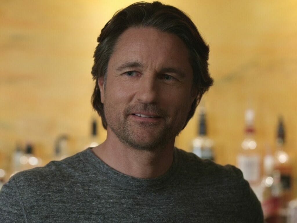Martin Henderson