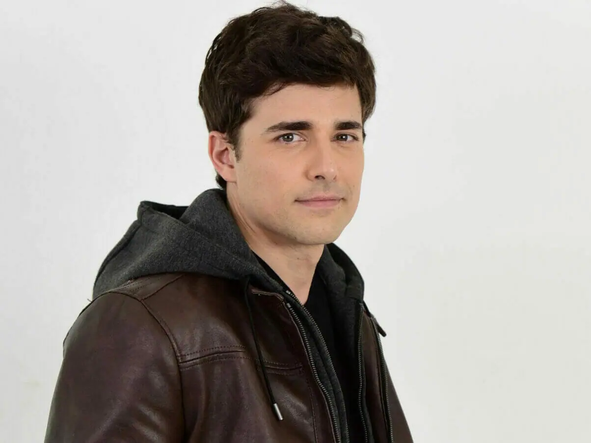 Antônio Júnior (Miguel Coelho) em Amor Sem Igual