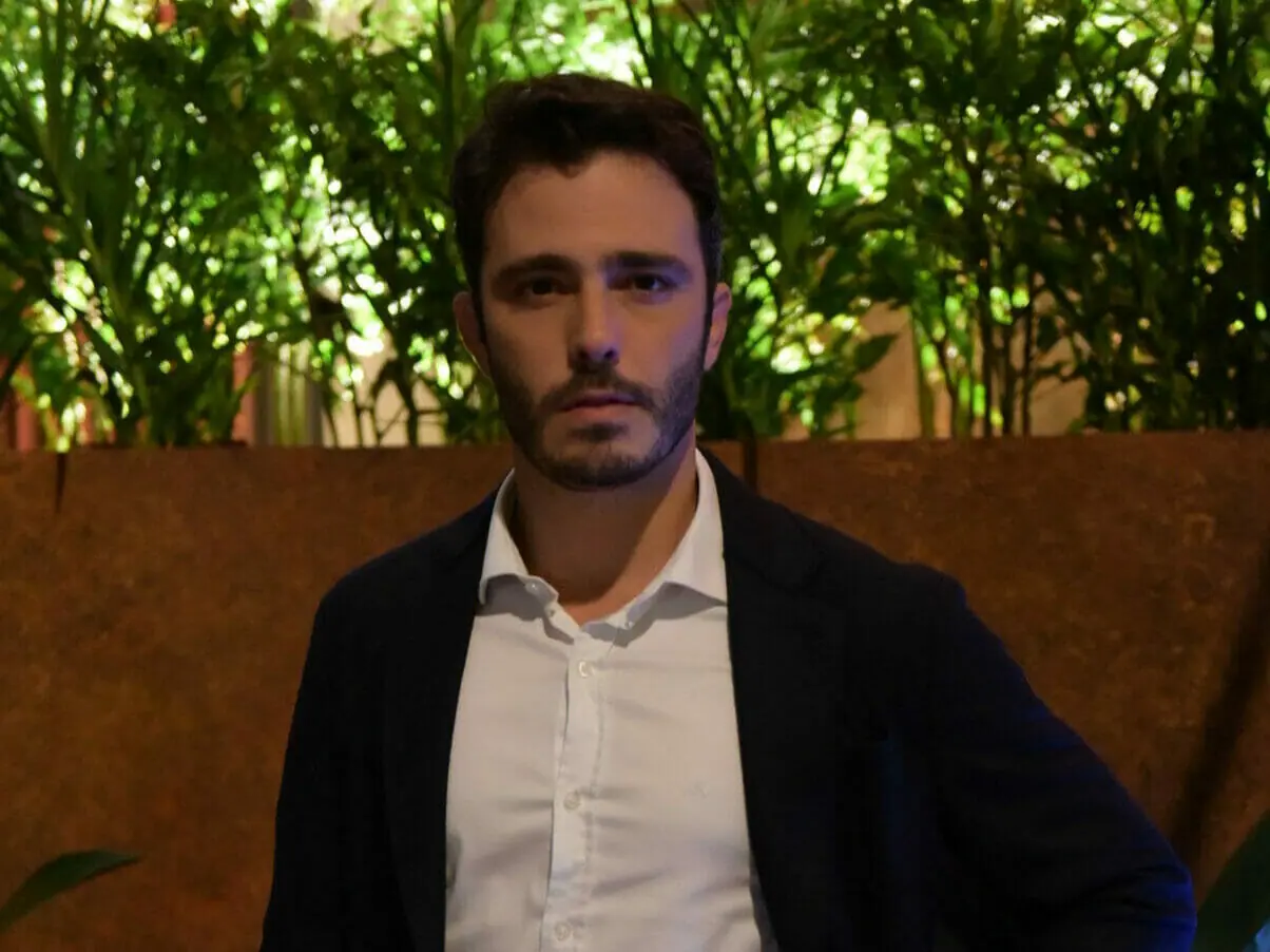 Tobias (Thiago Rodrigues) em Amor Sem Igual