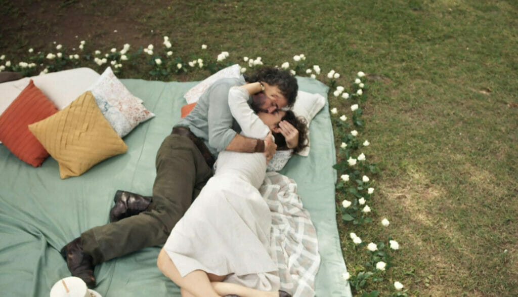 Leônidas (Eriberto Leão) e Heloísa (Paloma Duarte) em Além da Ilusão