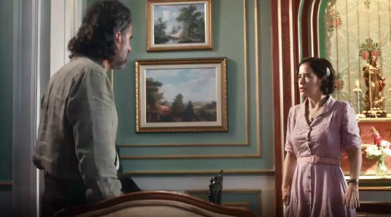 Leônidas (Eriberto Leão) e Heloísa (Paloma Duarte) de Além da Ilusão