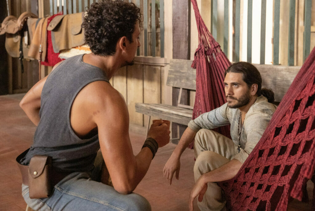 José Lucas (Irandhir Santos) e Trindade (Gabriel Sater) de Pantanal