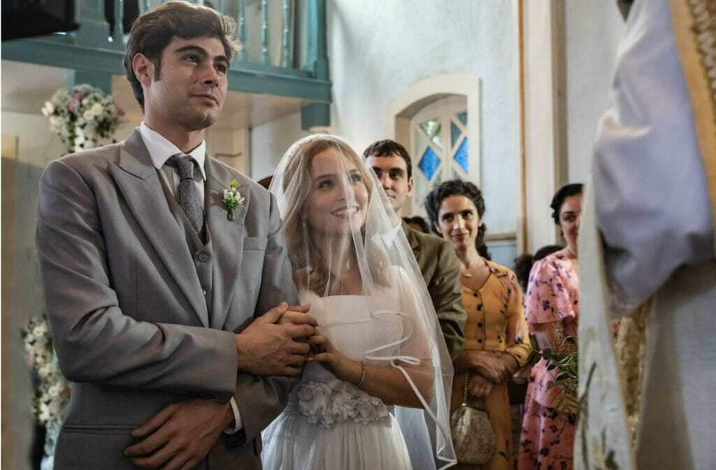 Davi (Rafael Vitti) e Isadora (Larissa Monoela) em Al&eacute;m da Ilus&atilde;o 