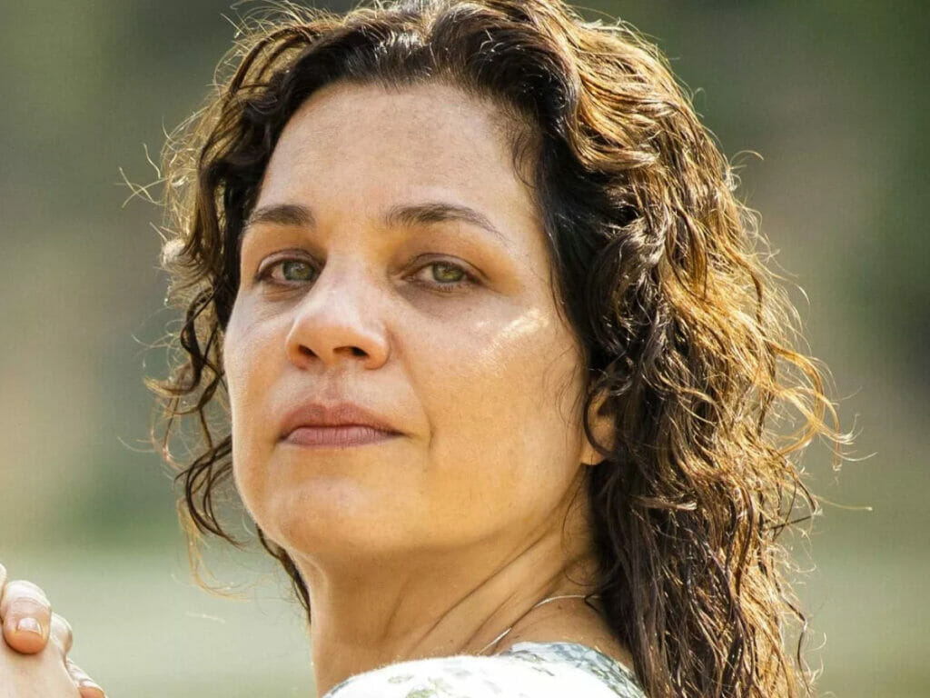 Maria Bruaca (Isabel Teixeira) em Pantanal