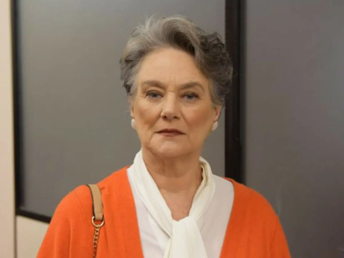 Norma (Selma Egrei) em Amor Sem Igual