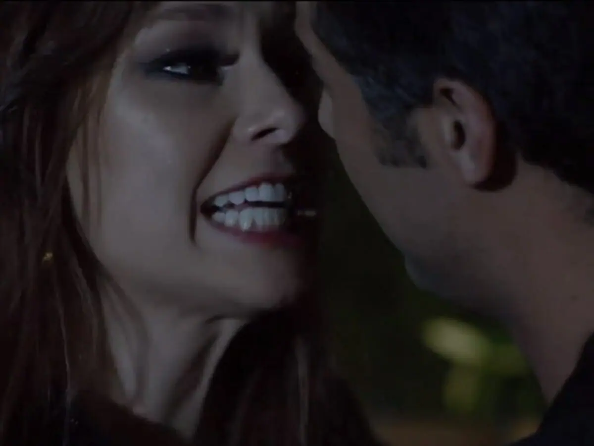 Poderosa (Day Mesquita) e Miguel (Rafael Sardão) de Amor Sem Igual