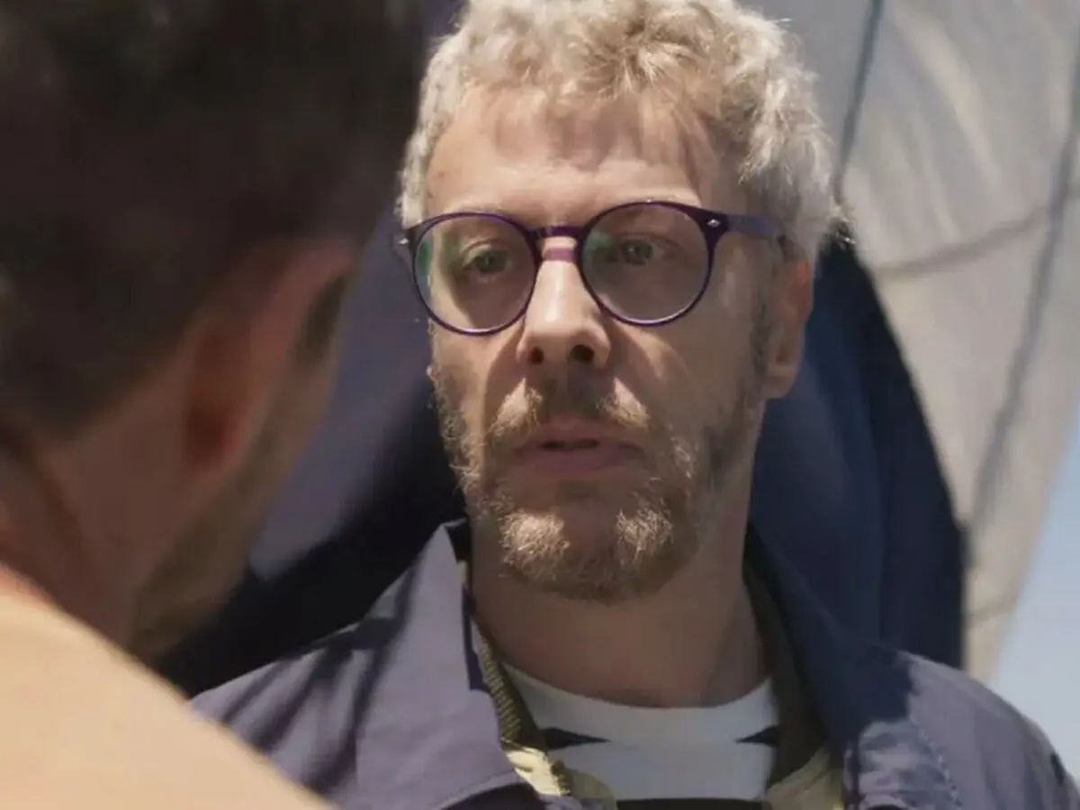 Jonathan (Guilherme Weber) em Cara e Coragem