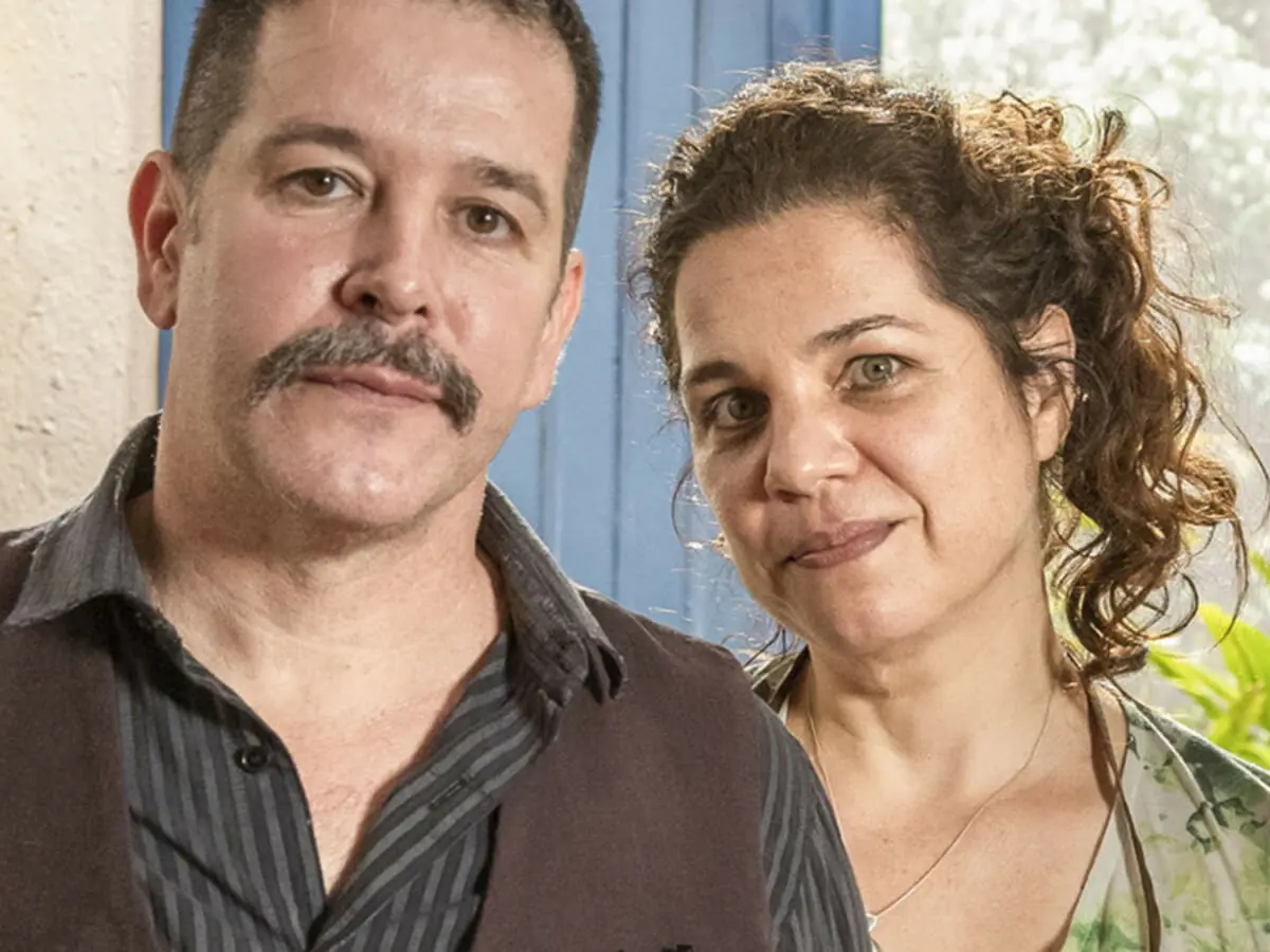 Tenório (Murilo Benício) e Maria Bruaca (Isabel Teixeira) em Pantanal