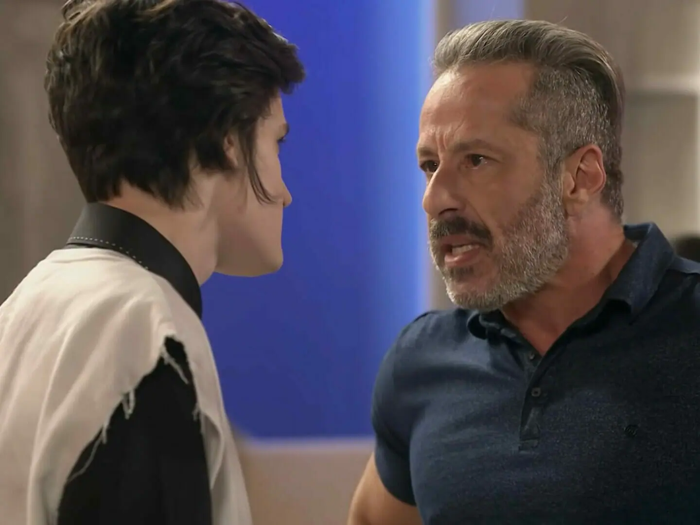 Luca (Giovanni de Lorenzi) e Roger (Otávio Martins) em Poliana Moça
