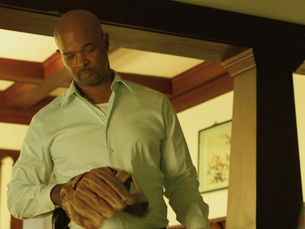 Damon Wayans no primeiro episódio de Máquina Mortífera