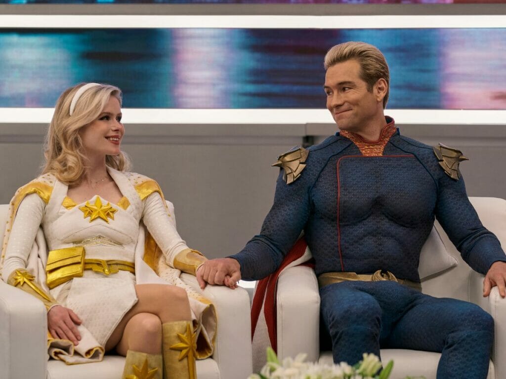 Erin Moriarty com Antony Starr no episódio Herogasm
