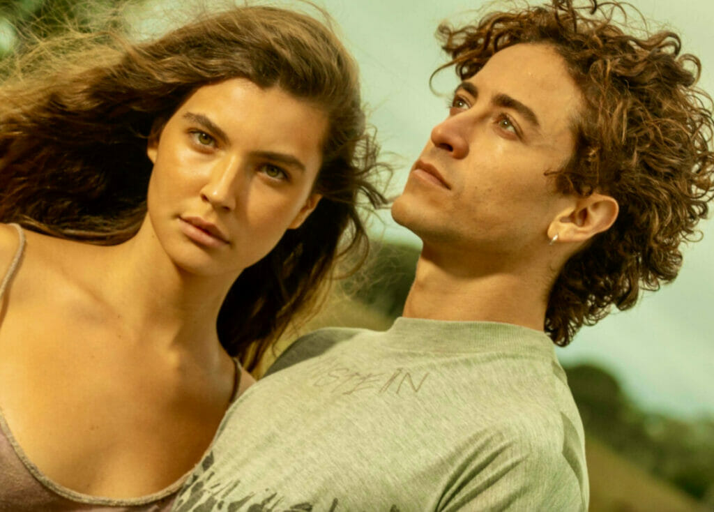 Juma (Alanis Guillen) e Jove (Jesuíta Barbosa) em Pantanal