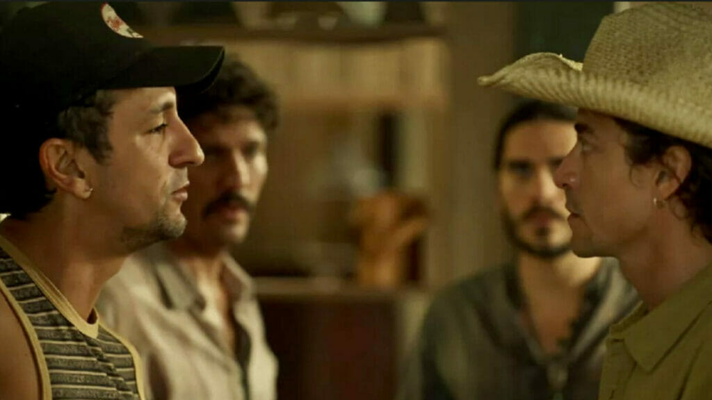 Jos&eacute; Lucas (Irandhir Santos) e Jove (Jesu&iacute;ta Barbosa) de Pantanal
