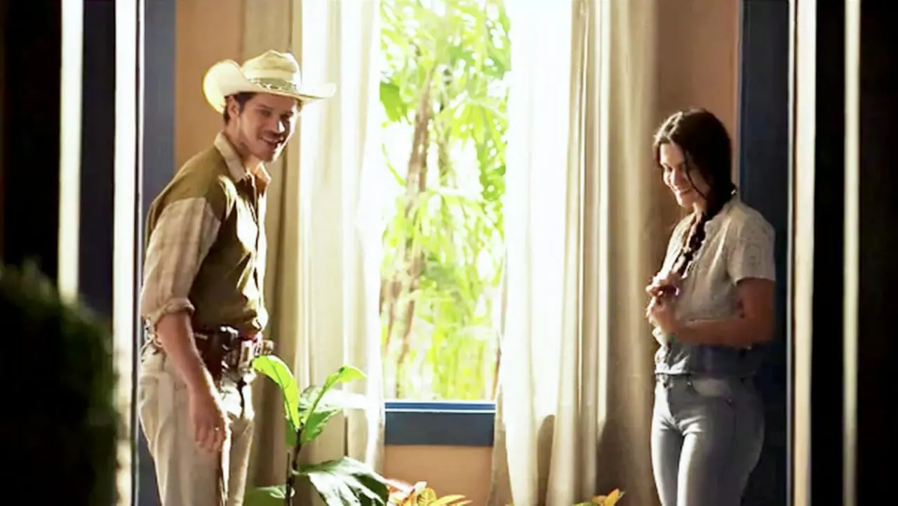 Zefa (Paula Barbosa) e Tadeu (José Loreto) de Pantanal